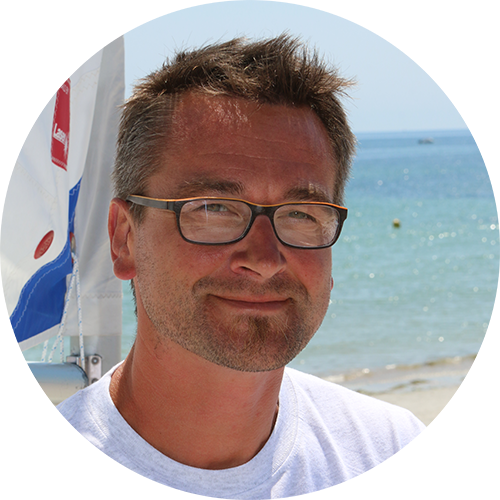 Yann Portrait de Yann Trolley, directeur du cercle nautique de loctudy